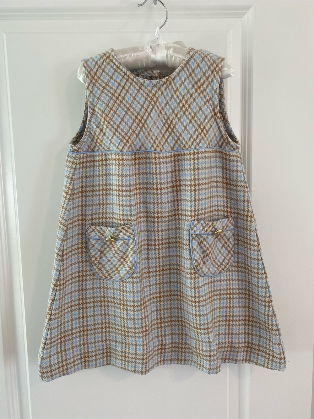 The Beaufort Bonnet Company Dress size 6